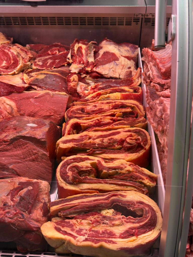 novo_talho_de_lanhoso_carne_38